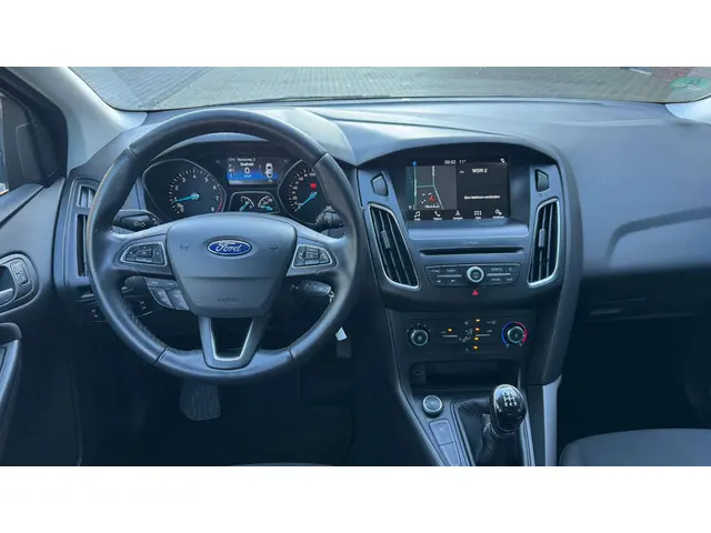 Ford Focus 1.0 Edition turbo 2018 Benzine 33