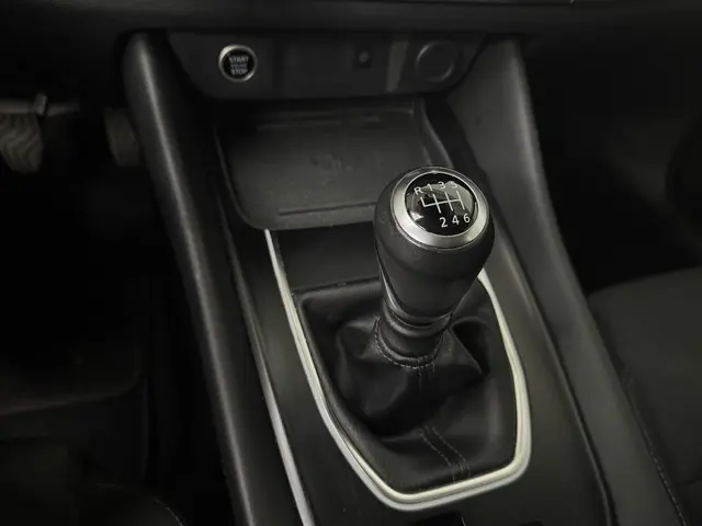 Nissan QASHQAI 1.3 MHEV N-Style 2022 Benzine 29