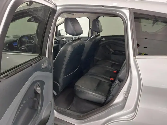 Ford C-MAX 1.0 Titanium 2014 Benzine 8