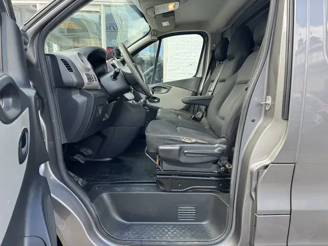 Renault Trafic 1.6 dCi T29 L2H1 Comfort 2016 Diesel 10