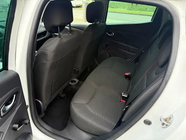 Renault Clio 1.2 Night & Day 2016 Benzine 9