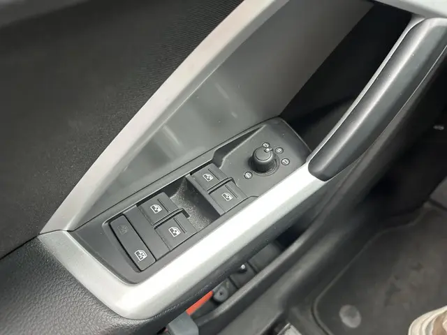 Audi Q3 35 TFSI Pro Line 2020 Benzine 16