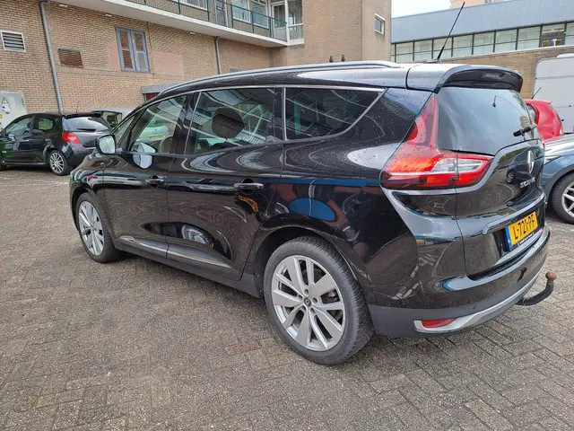Renault Grand Scénic 1.3 TCe Intens 2018 Benzine 5