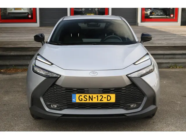 Toyota C-HR 1.8 Hybrid 140 Dynamic 2024 Hybride Benzine 5