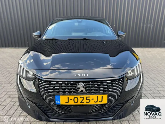 Peugeot 208 2