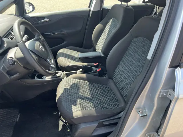 Opel Corsa 1.3 CDTI Business+ 2015 Diesel 11