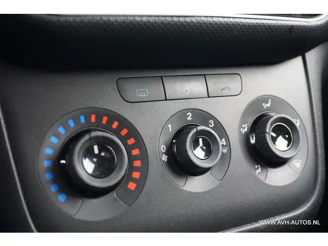 Fiat Punto Evo 0.9 TwinAir Street 2014 Benzine 15