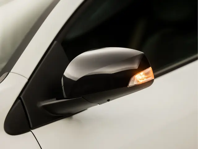 Renault Mégane Coupé 1.2 TCe Bose 2013 Benzine 29