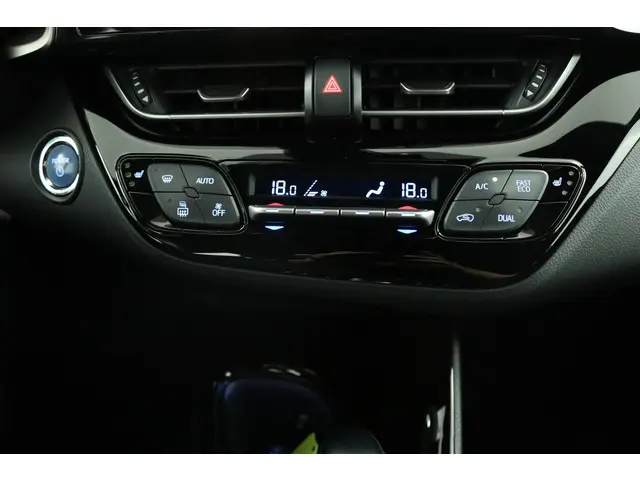 Toyota C-HR 1.8 Hybrid Style 2019 Hybride Benzine 6