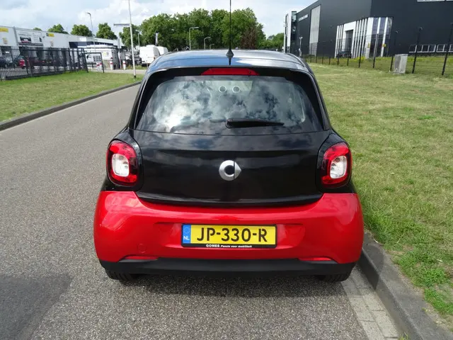 Smart Forfour 1.0 Pure 2016 Benzine 4