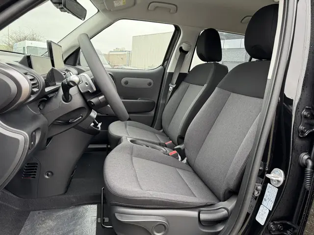 Hyundai Inster E-Motion 49 kWh 2025 Elektrisch 9