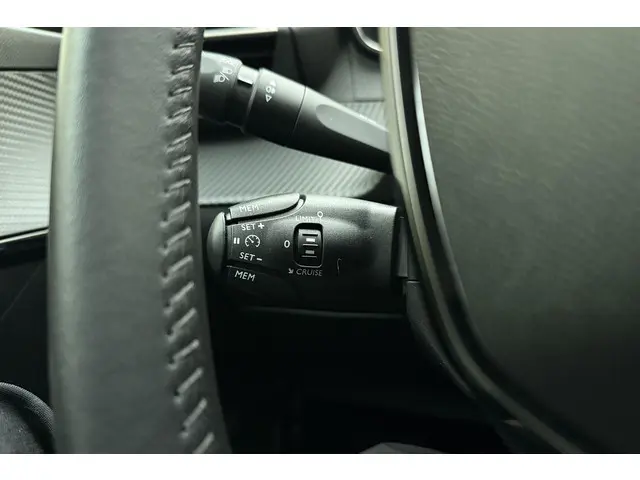 Peugeot e-208 EV Active 50 kWh 2023 Elektrisch 27