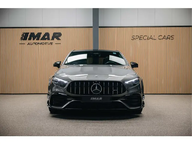 Mercedes-Benz A-Klasse AMG 45 S 4MATIC+ 2024 Benzine 6