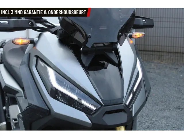 Honda NC 750 X-ADV 2023 Benzine 12