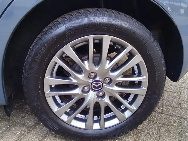 Mazda 2 1.5 Skyactiv-G Luxury 2020 Hybride Benzine 19