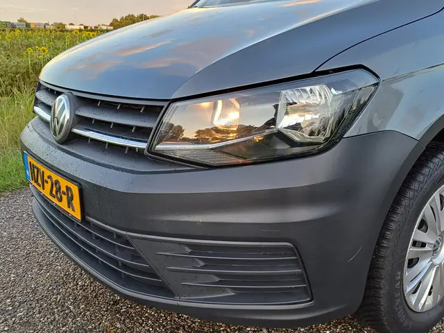 Volkswagen Caddy 1.0 TSI Comfortline 2020 Benzine 10