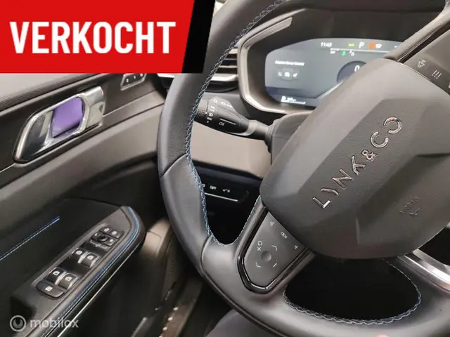 Lynk & Co 01 1.5 2023 Hybride Benzine 32