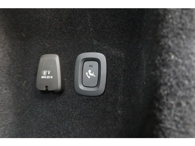 Volvo V60 2.0 B4 Momentum Business 2021 Hybride Benzine 29