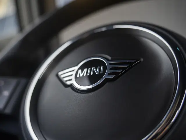 MINI 5-Deurs Cooper Aut. 2023 Benzine 34