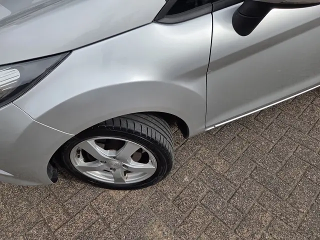 Ford Fiesta 1.25 Limited 2012 Benzine 24