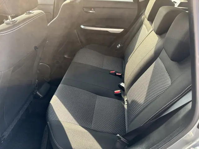 Suzuki Vitara 1.6 Exclusive 2016 Benzine 4