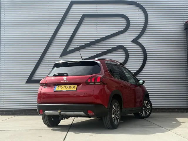 Peugeot 2008 1.2 PureTech Allure 2018 Benzine 3