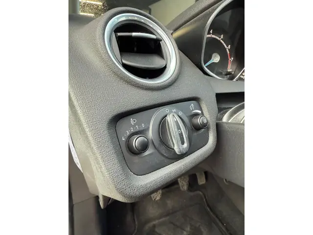 Ford Fiesta 1.0 NWE. Apk | Airco 2015 2015 Benzine 18