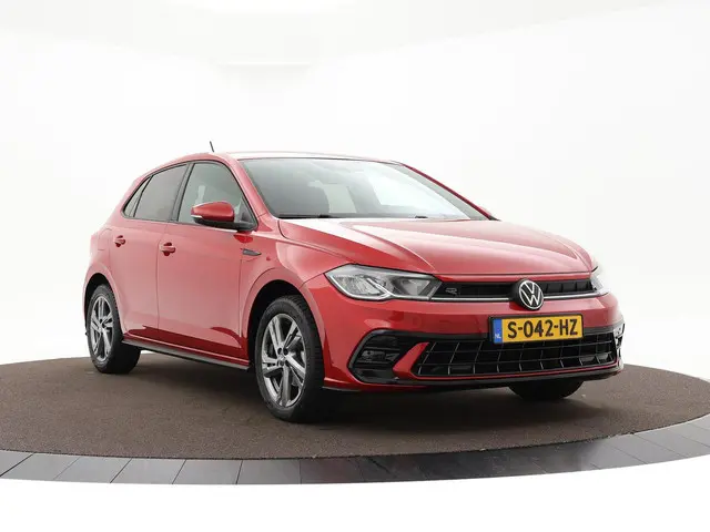 Volkswagen Polo 1.0 TSI 95pk DSG R-Line 2023 Benzine 19