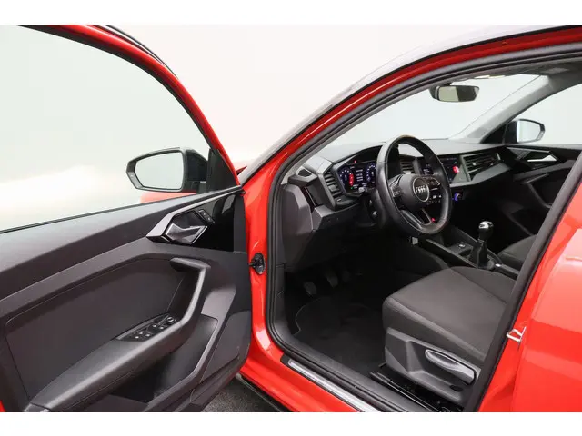 Audi A1 Sportback 25 TFSI epic 2020 Benzine 6