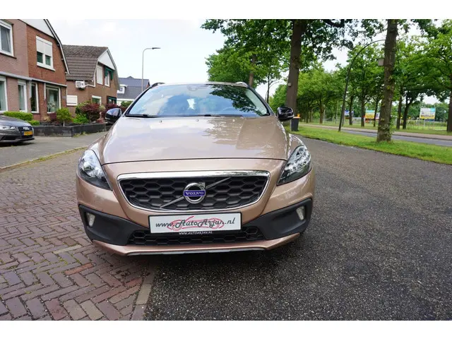 Volvo V40 Cross Country 1.6 T4 Momentum 2014 Benzine 7