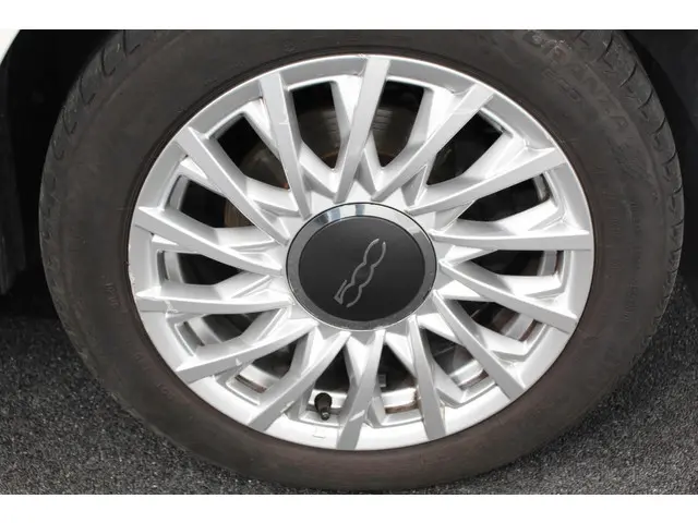 Fiat 500C 1.2 Automaat Lounge 2020 Benzine 28