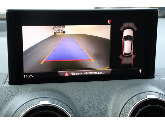 Audi Q2 35 TFSI 150pk Automaat Prestige 2022 Benzine 3