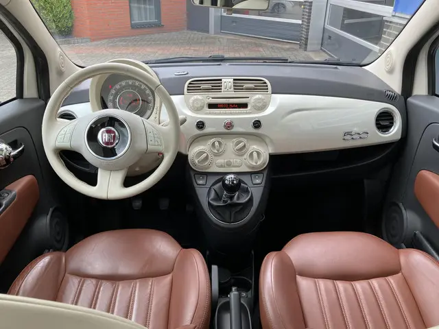 Fiat 500 0.9 TwinAir Lounge 2014 Benzine 23