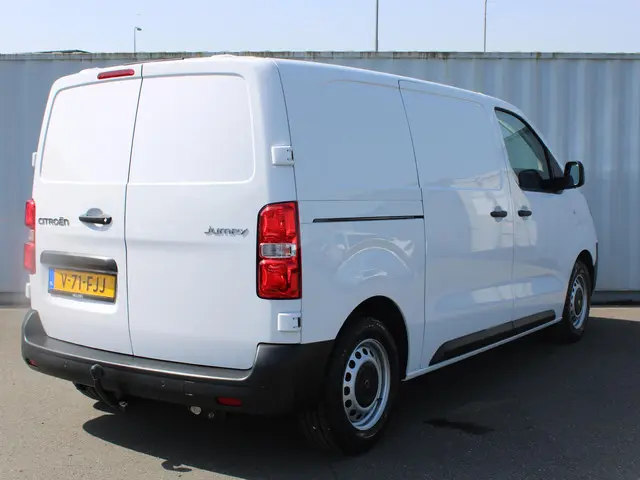 Citroën Jumpy 2.0 BlueHDI 145 L2 2024 Diesel 5