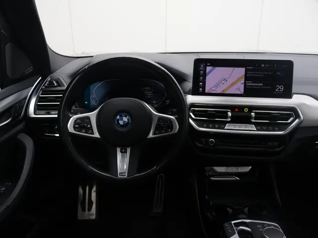BMW iX3 High Executive 80 kWh 2023 Elektrisch 24
