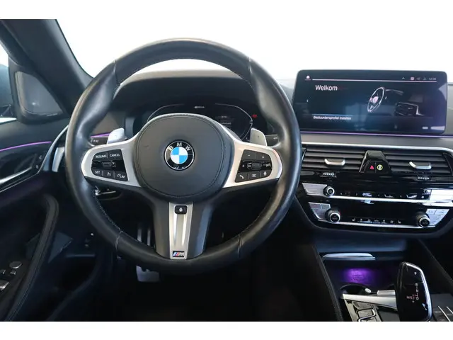 BMW 5 Serie Sedan 545e xDrive 2021 Hybride Benzine 11