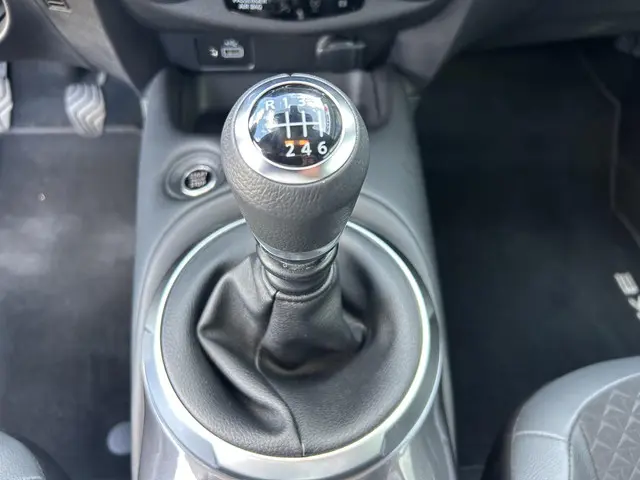 Nissan Juke 1.0 DIG-T N-Design 2023 Benzine 15