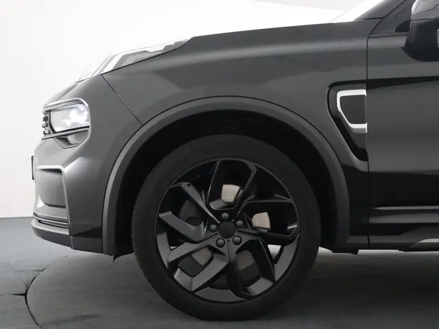 Lynk & Co 01 1.5 2023 Hybride Benzine 41