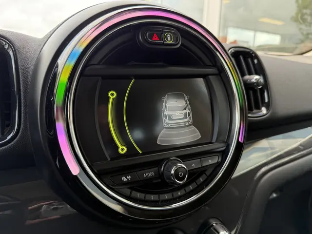 MINI Countryman Mini 1.5 One 2017 Benzine 26