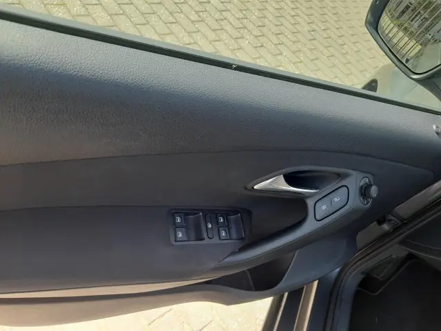 Volkswagen Polo 1.2 TSI Comfortline 2013 Benzine 3