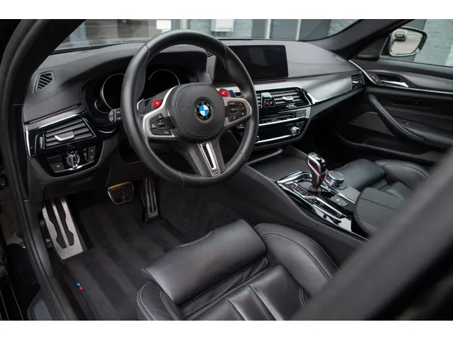 BMW M5 5-serie 2018 Benzine 11