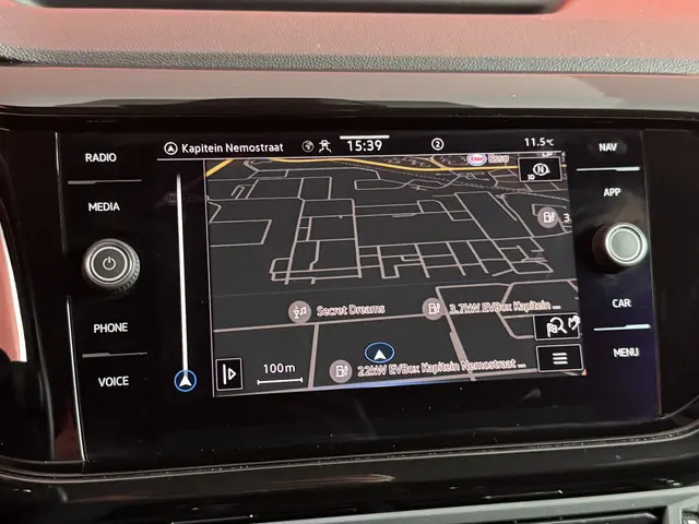 Volkswagen T-Cross 1.0 TSI R-Line 2021 Benzine 39