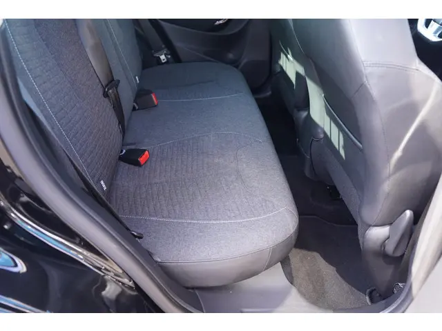 Citroën C3 1.2 PureTech Exclusive 2016 Benzine 41