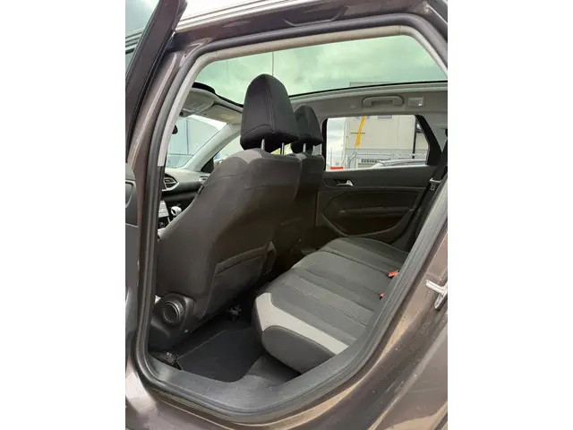 Peugeot 308 SW 1.2 PureTech Style 2015 Benzine 10