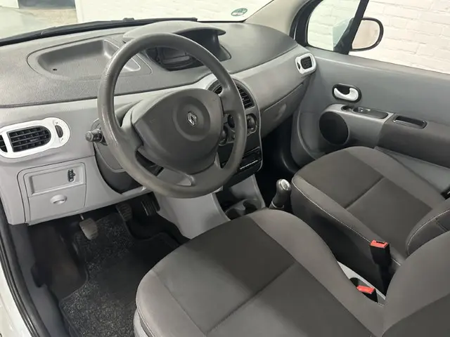 Renault Modus 1.2-16V Authentique 2012 Benzine 16