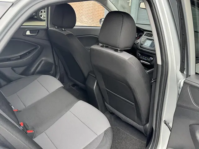 Hyundai i20 1.0 T-GDI PREMIUM 2020 Benzine 11