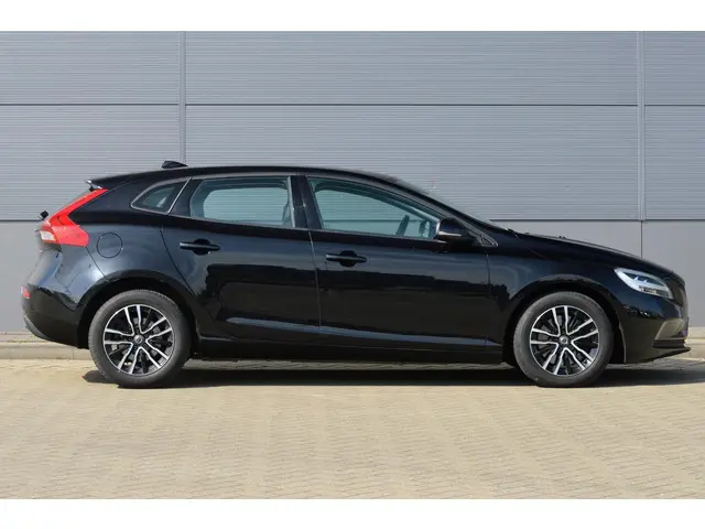 Volvo V40 1.5 T2 Polar+ 2019 Benzine 5