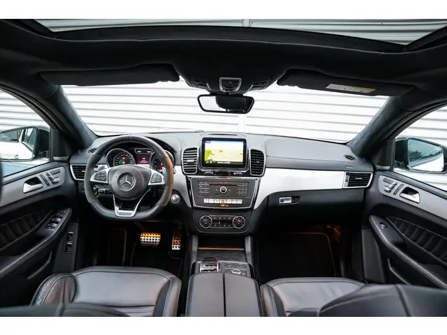 Mercedes-Benz GLE Coupé 43 AMG 4MATIC 2015 Benzine 2