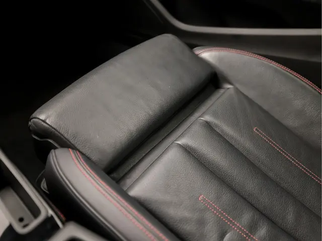 Audi A4 Avant 2.0 TDI S-Line Sport 2017 Diesel 31