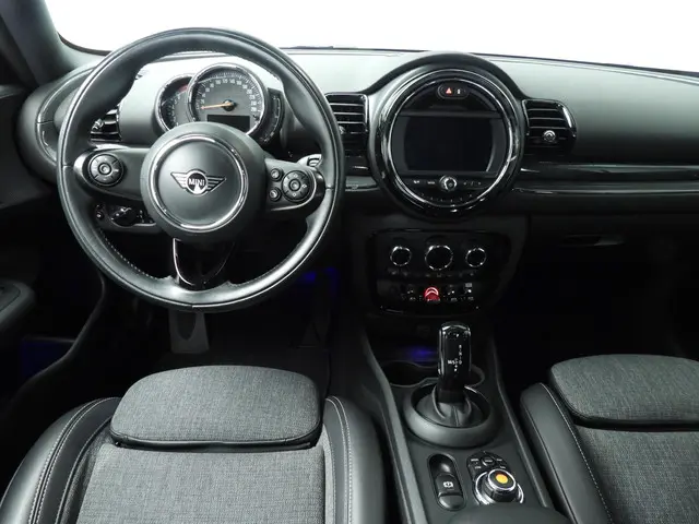 MINI Clubman Cooper 2019 Benzine 10